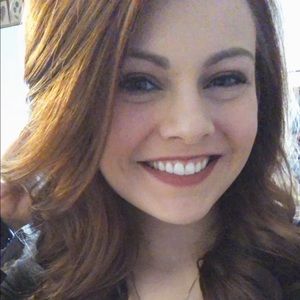 Meet your Posher, Brooke